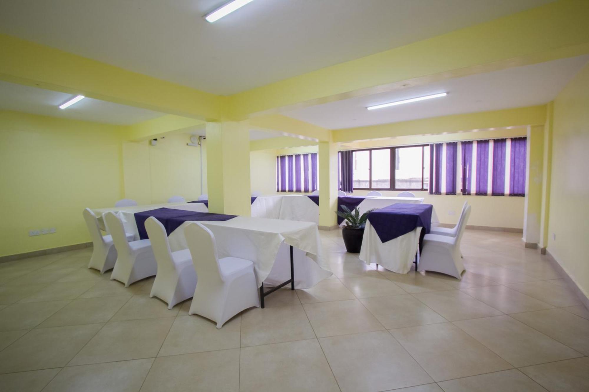 Paleo Hotel And Spa Thika Luaran gambar