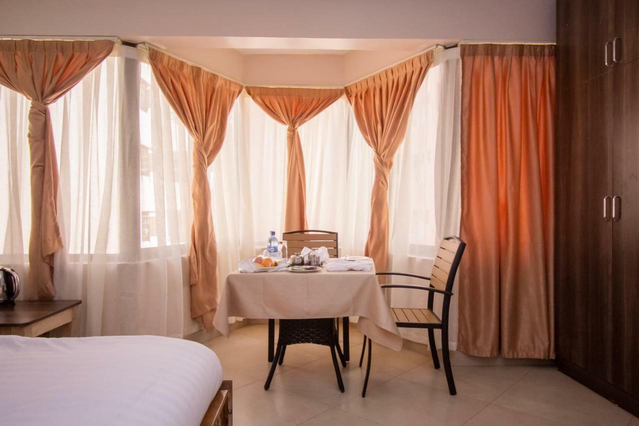 Paleo Hotel And Spa Thika Luaran gambar