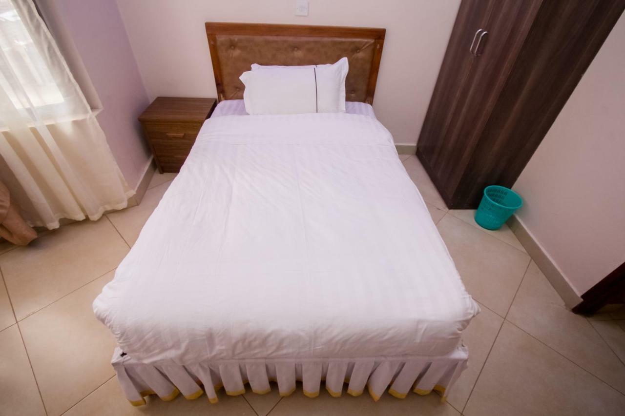 Paleo Hotel And Spa Thika Luaran gambar