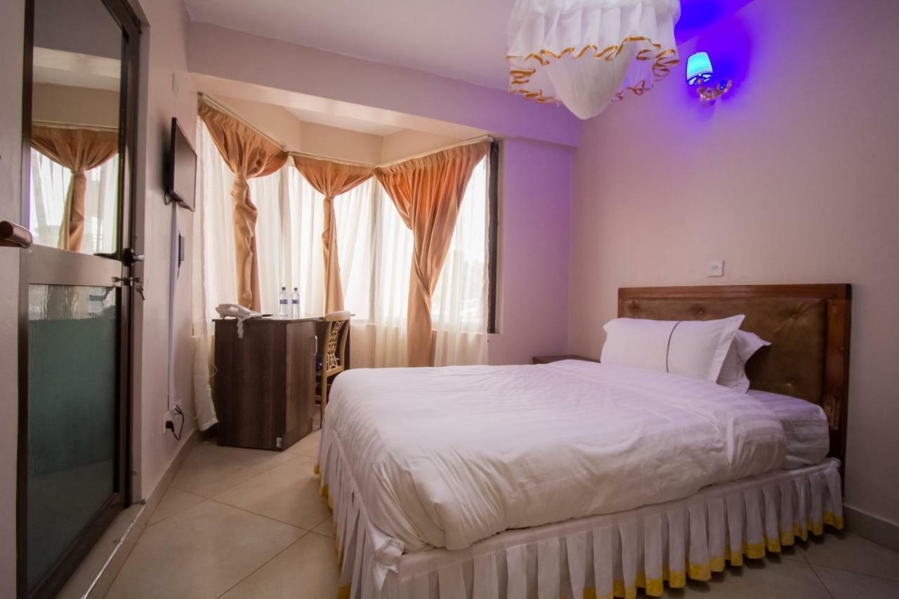 Paleo Hotel And Spa Thika Luaran gambar